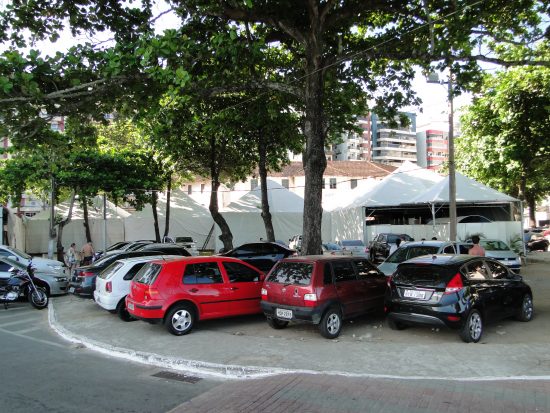 Estacionamento irregular - Municipalização do trânsito de Guarapari está perto de se concretizar