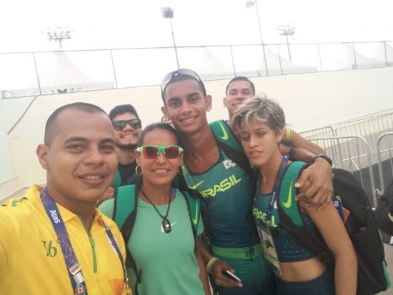 renata1 - Campeã paralímpica Renata Bazone divulga o esporte em escola de Guarapari