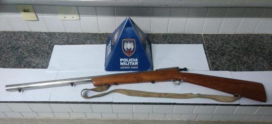 Sábado (09) de apreensão de armas e drogas em bairros de Guarapari