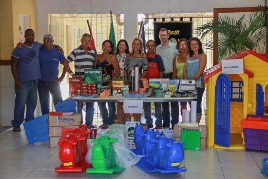 Escolas e creches de Anchieta iniciam ano letivo com novos materiais 1 anchieta escola 3