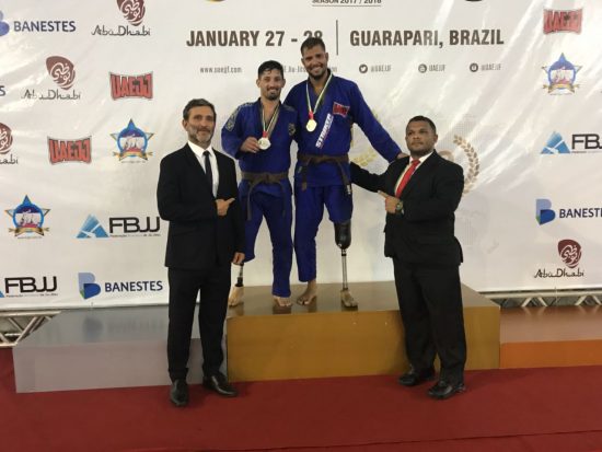 xonado 2 - Guarapariense ganha 1º lugar absoluto no mundial de Jiu-Jitsu nos Emirados Árabes