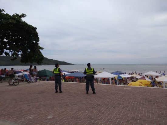 praia2 - Cerca de 500 mil turistas curtiram o Carnaval com segurança e clima familiar em Guarapari