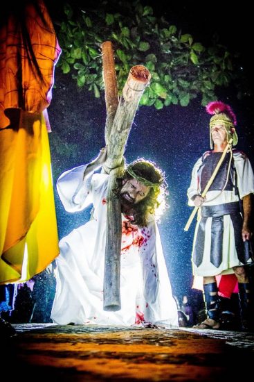 Paixão de Cristo 2017 em Anchieta - Anchieta tem vasta programação religiosa na Semana Santa