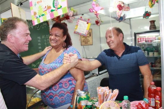 Sem escolta policial, Renato Casagrande é rendido e tem carro roubado 1 casagrande
