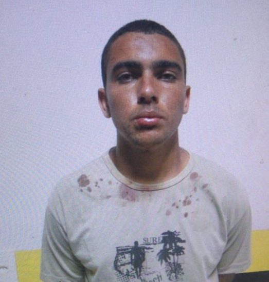Anderson Gil da Silva. Assaltante procurado pela polícia. 696x732 - Após roubo de R$15 mil, trio de assaltantes é detido em Guarapari