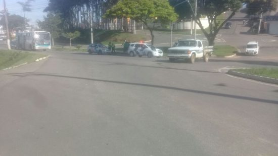 WhatsApp Image 2018 04 24 at 14.33.13 - Acidente de moto deixa três pessoas feridas na Avenida Jones dos Santos Neves