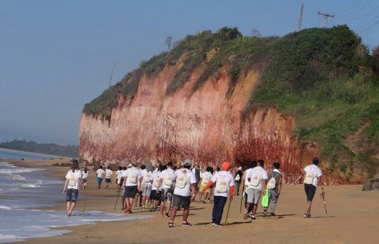 Festa Nacional de Anchieta começa neste sábado (26) com a tradicional "Caminhada Luminosa" 2 Passos de Anchieta 2