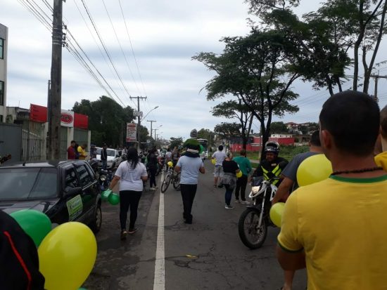 WhatsApp Image 2018 05 26 at 13.51.36 - População se manifesta em apoio a "Greve" dos caminhoneiros em Guarapari