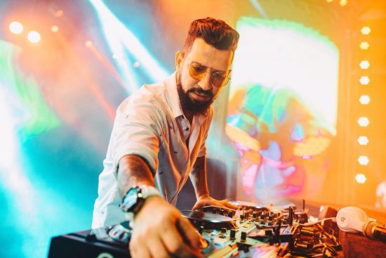 Dennis Dj e Harmonia do Samba agitam o feriado em Guarapari 1 dennis dj