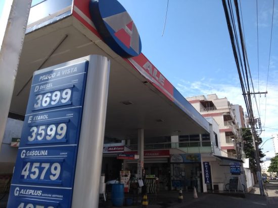 gasolina2 - Postos de Guarapari já estão sem gasolina