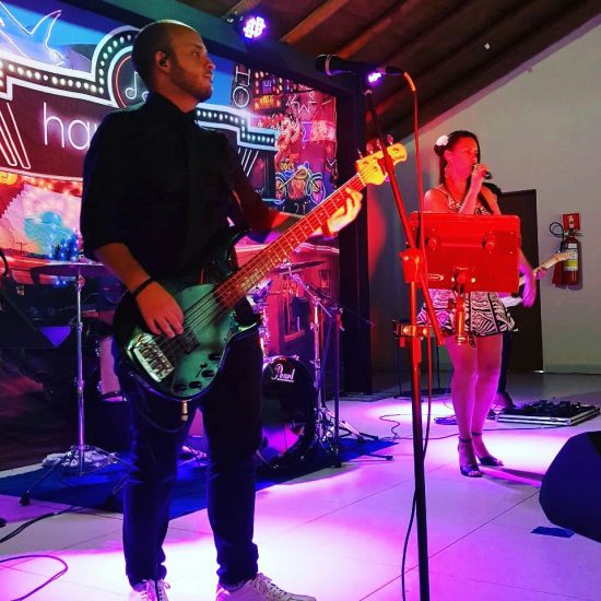 Sua diversão é a nossa obrigação! 2 happy