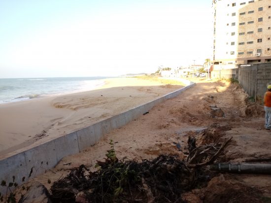 Perto do fim, obra na Praia do Riacho não agrada moradores em Guarapari 1 20180614 073858