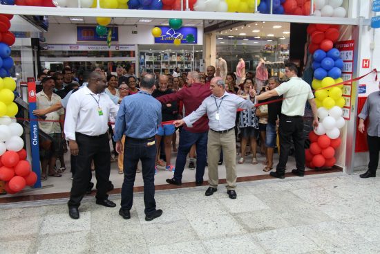 IMG 2594 - Rede Extrabom reinaugura loja em Guarapari
