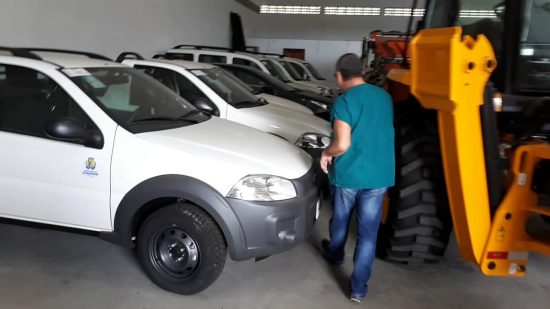 frota1 - Vereadores questionam R$ 1 milhão gasto pela prefeitura de Guarapari com nova frota de veículos