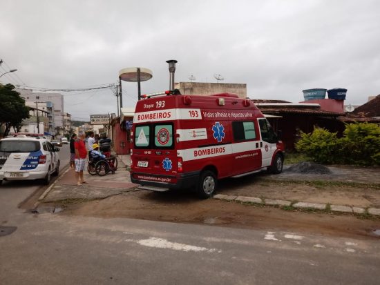 Homem em situação de rua morre durante madrugada em Guarapari 2 moradora