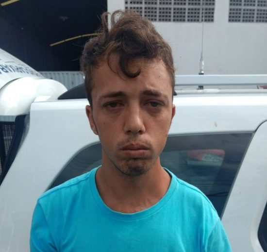 Anderson Littig - Jovem é detido com mandado de prisão em aberto em Guarapari