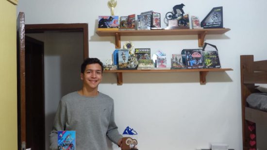 Atleta guarapariense é promessa no Downhill 2 rodrigo vilela downhill guarapari 1