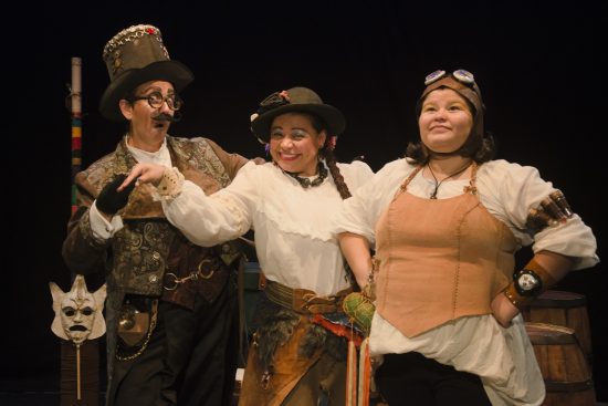 Em cartaz: 3ª Mostra de Teatro Cidade de Anchieta 1 3 Uma viagem no Tempo Crédito da foto DANIELA ZORZAL