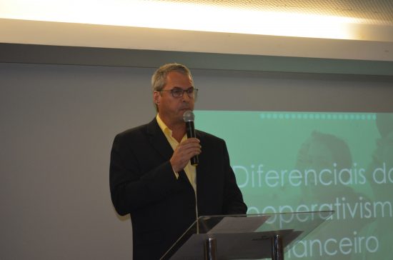 Sicoob Sul-Litorâneo recebe o diretor do Bancoob em Guarapari 2 Fábio 3