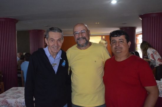 Areias Monazíticas: Pesquisadora da USP visita Guarapari e fala sobre estudo que será realizado em Meaípe 4 Nhosinho Antonio e Dino