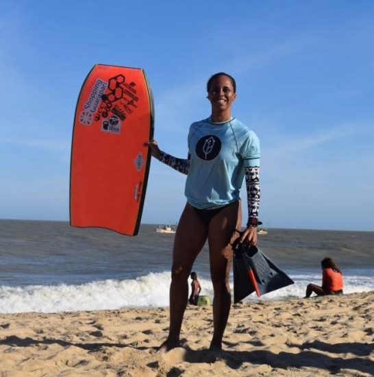 Bodyboarder de Guarapari surpreende e sobe oito posições no ranking nacional 2 nivea borghi agosto 2018 3
