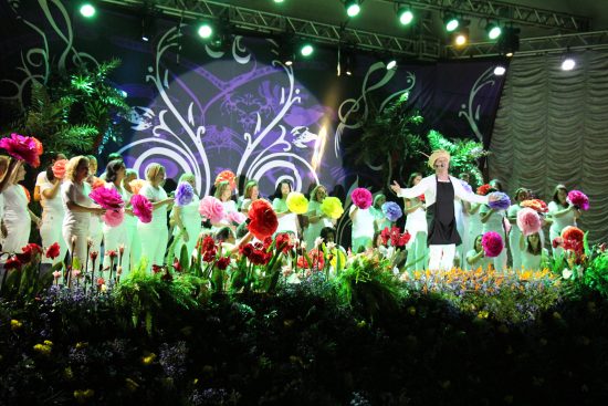 Apresentação do musical “Meu Brasil Brasileiro” emocionou alunos em Guarapari 1 IMG 4866