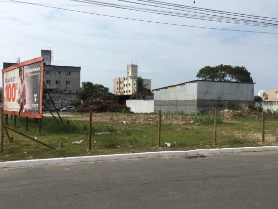 terreno pdm quadra 83 - Justiça determina sobre propriedade de terreno na Praia do Morro em Guarapari