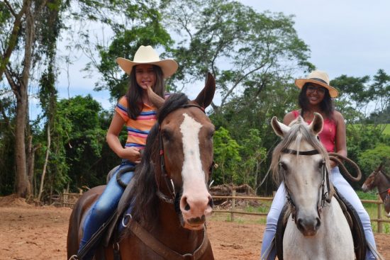 Copa Alfredo 1 - Meninas de Alfredo Chaves mostram que amor pelo cavalo não tem idade
