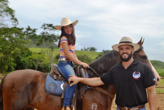 Copa Alfredo 2 - Meninas de Alfredo Chaves mostram que amor pelo cavalo não tem idade