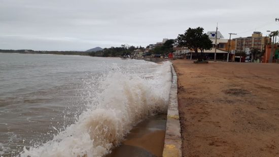 WhatsApp Image 2018 10 30 at 08.51.54 - Pesquisas sobre as areias monazíticas na Praia de Meaípe avançam em Guarapari