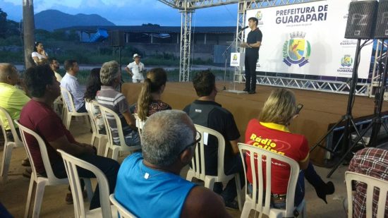 WhatsApp Image 2018 12 20 at 17.37.58 1 - Guarapari assina ordem de serviço para pavimentação em Jardim Santa Rosa
