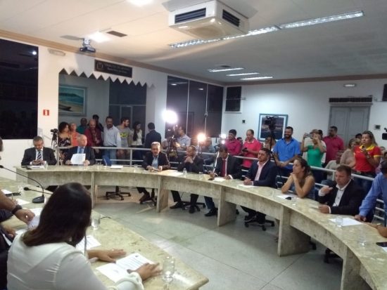 ensi1 - Em nova eleição, Enis Gordin confirma vitória e posto de novo presidente da Câmara de Guarapari