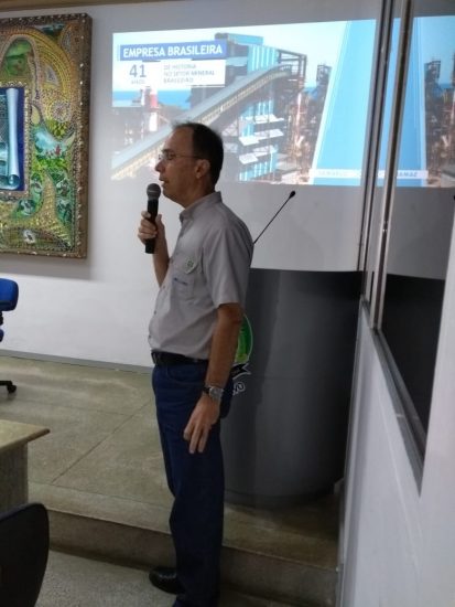 smarco - “Nossa perspectiva de retorno é janeiro de 2020”, disse coordenador da Samarco na reunião pública em Guarapari