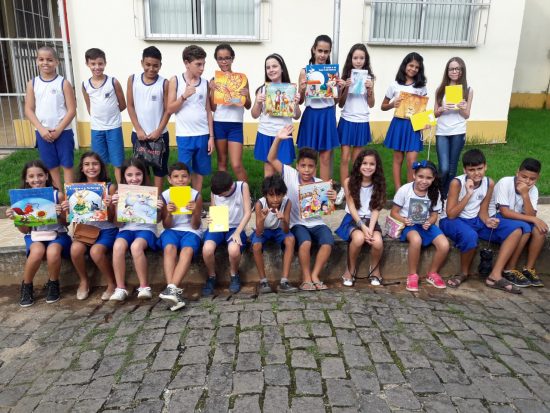 Sicoob Sul-Litorâneo desenvolve e investe em projetos com foco na educação 1 Foto da turma do 5º ano 02