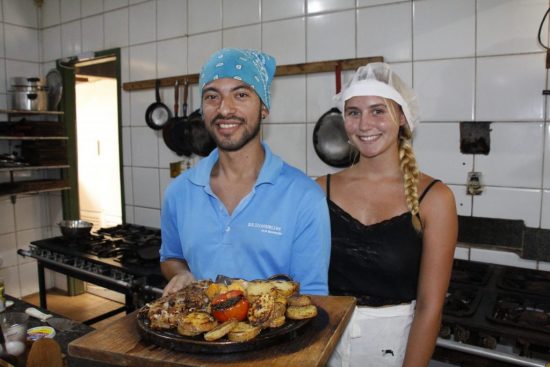 Restaurante garante atrativos que conquistam clientes em Guarapari