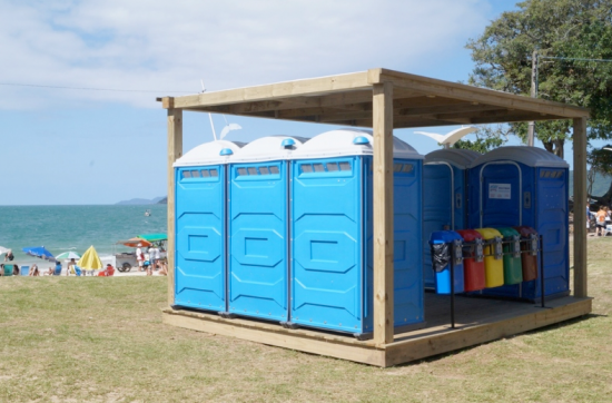 Vereador solicita instalação de banheiros públicos em praias de Anchieta