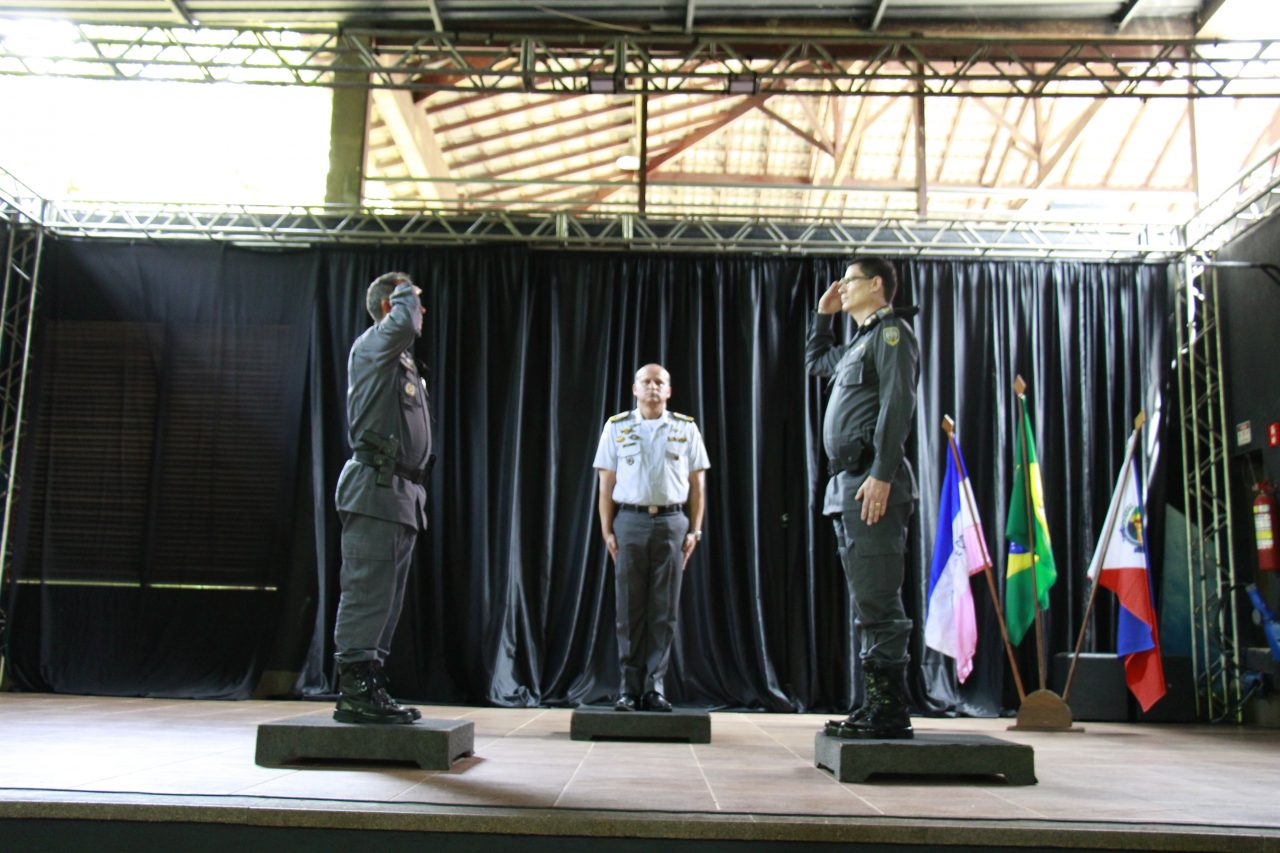 1 passagem - Cerimônia realiza passagem de comando do 10º batalhão da PM em Guarapari
