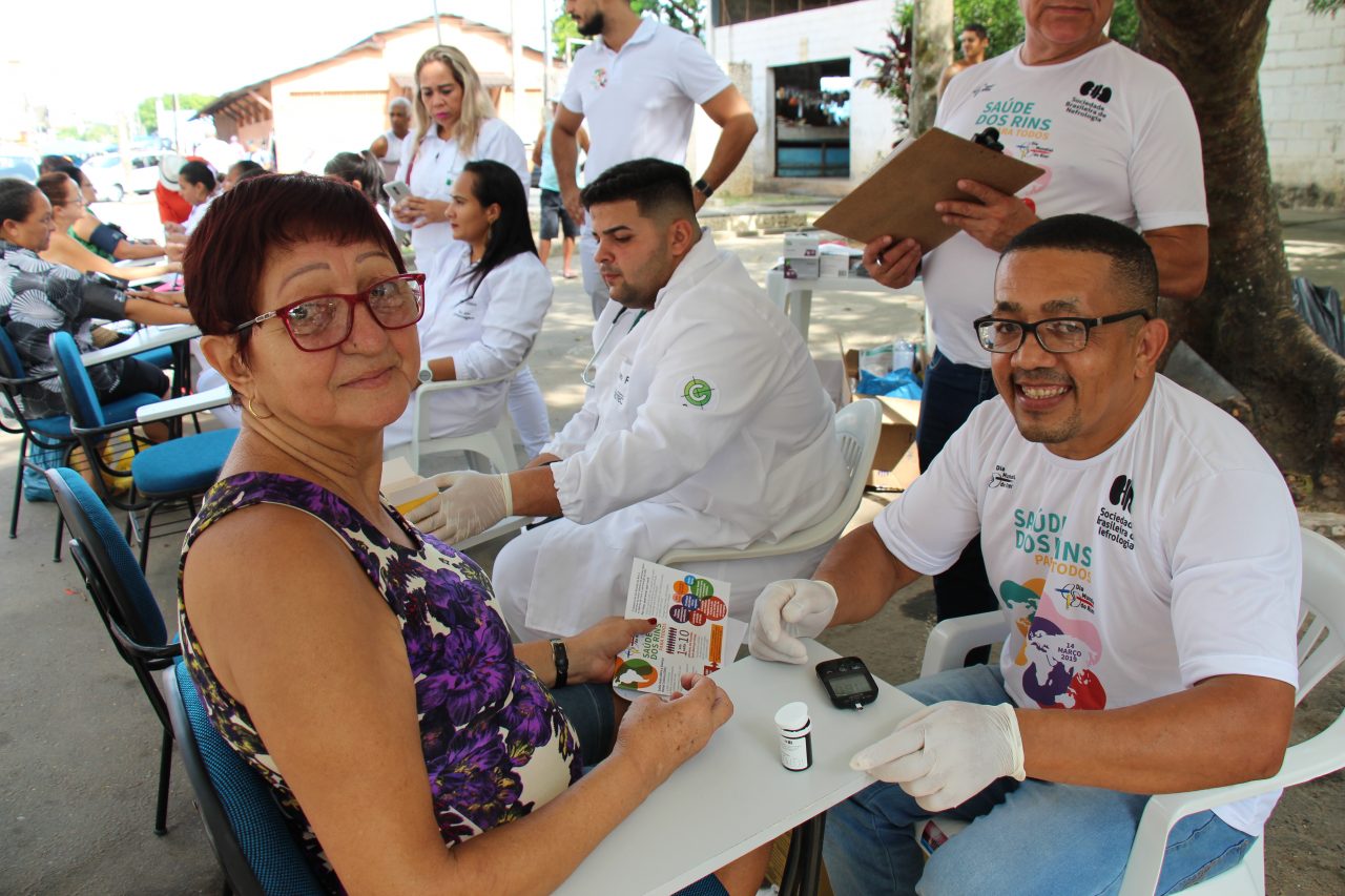 Dona Marlene - Instituto do Rim promove campanha de prevenção e tratamento em Guarapari