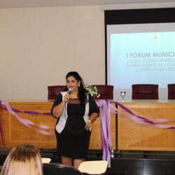 Elizabeth Haddad - Manhã de debates e esclarecimentos no Fórum sobre Violências Contra Mulheres em Guarapari