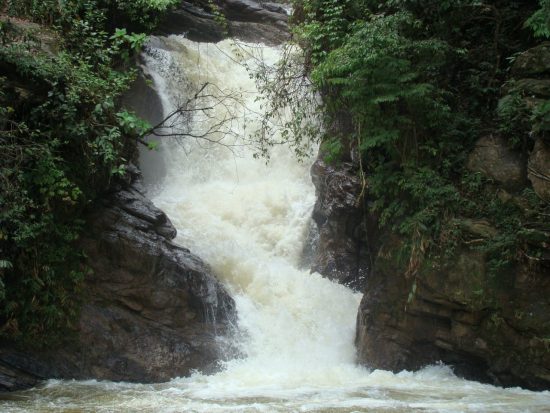 cachoeira daroz alfredo chaves