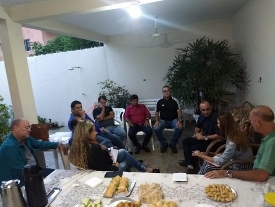 Turismo é pauta de encontro com Gedson Merízio em Guarapari 1 encontro gedson imprensa