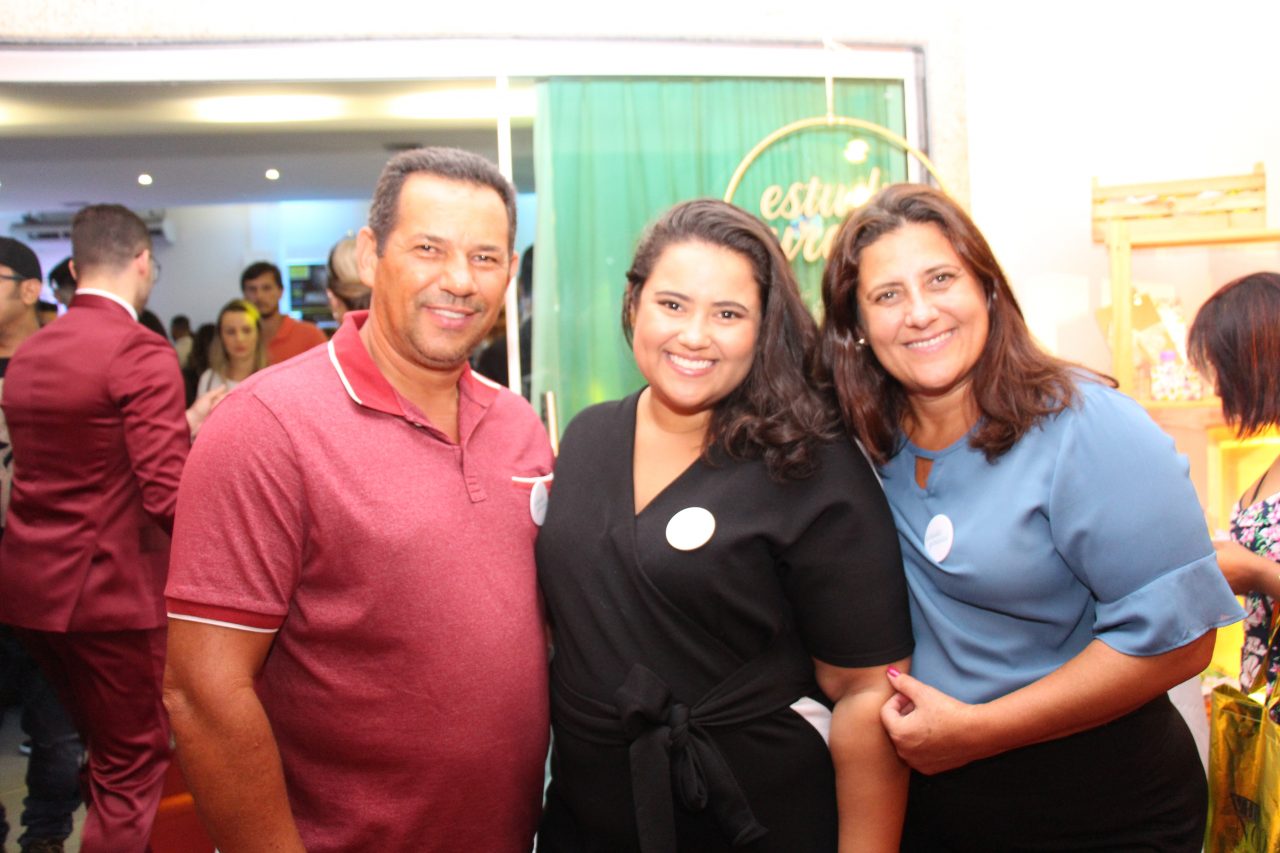 Wilton Natália e Rosiane Zandomingo - Evento reúne profissionais e empresários do setor de festas em Guarapari