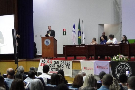 DSC06228 - Casagrande marca presença em Guarapari durante abertura de conferência de saúde