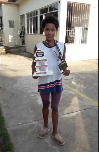 Guiomar 3 - Aos 12 anos, atleta de Guarapari já compete com adultos e é promessa para o atletismo