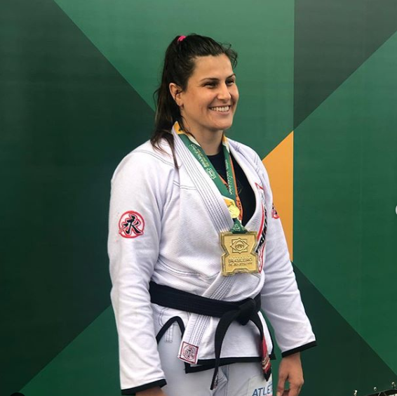Mazzeli - Após conquistar ouro no Jiu-jitsu, atleta de Guarapari segue para competição mundial nos Estados Unidos