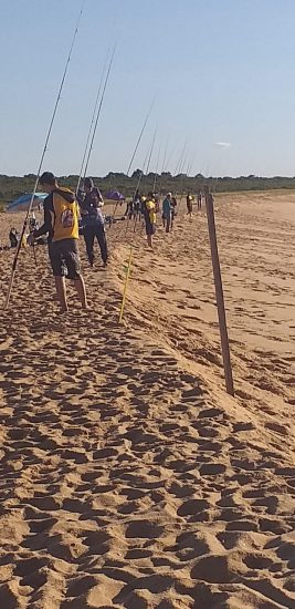 WhatsApp Image 2019 05 13 at 14.39.06 3 - Surfista ferido por linha questiona pesca em Setibão; Iema esclarece demarcação em Guarapari