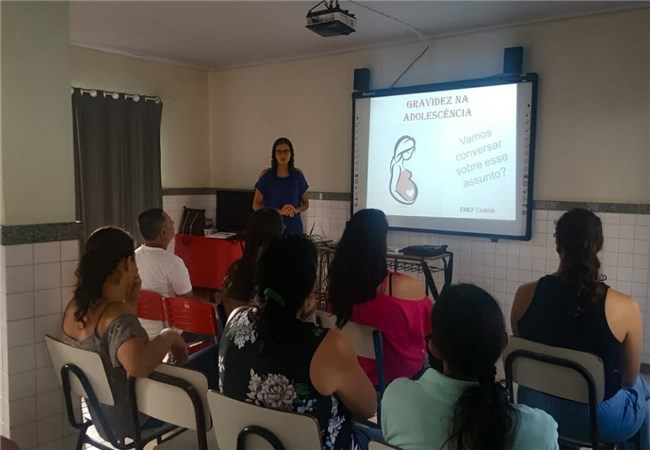 escola alfredo chaves 2 - Iniciativa promove medidas preventivas para gravidez na adolescência em Alfredo Chaves