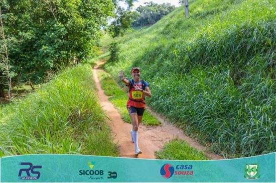 naysa1 - De corredora a ultramaratonista: conheça a trajetória da atleta de Guarapari
