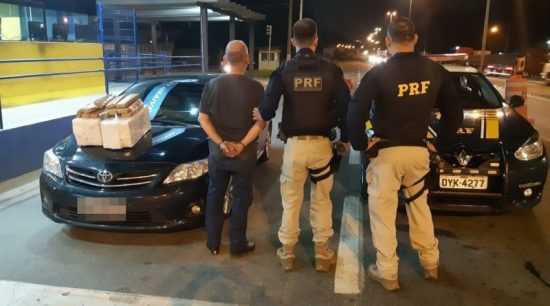 Comerciante é preso transportando cerca de 60kg de maconha para Guarapari 1 viana web