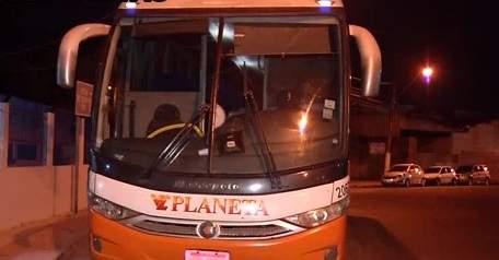 ônibus assalto reprodução TV Vitória - Assalto em ônibus que saiu de Guarapari com destino a Vitória